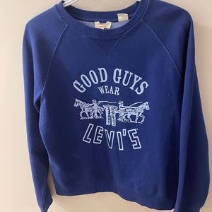 Levis crew sweater